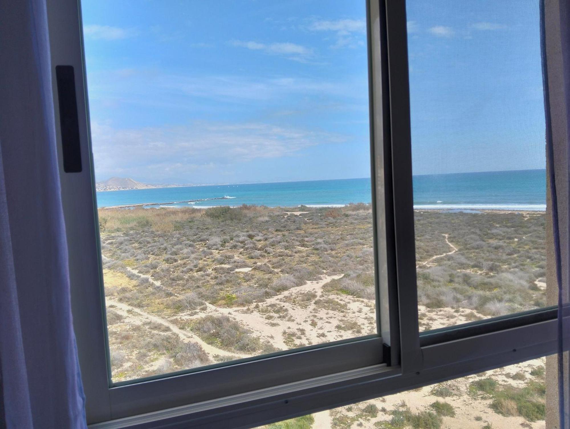 1ª Linea Del Mar 2 Habitaciones 2 Banos, Parking Subterraneo Incluido, Mascotas El Campello Luaran gambar