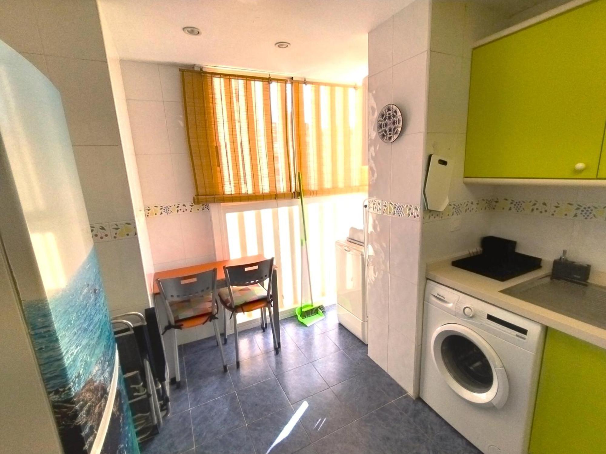 1ª Linea Del Mar 2 Habitaciones 2 Banos, Parking Subterraneo Incluido, Mascotas El Campello Luaran gambar